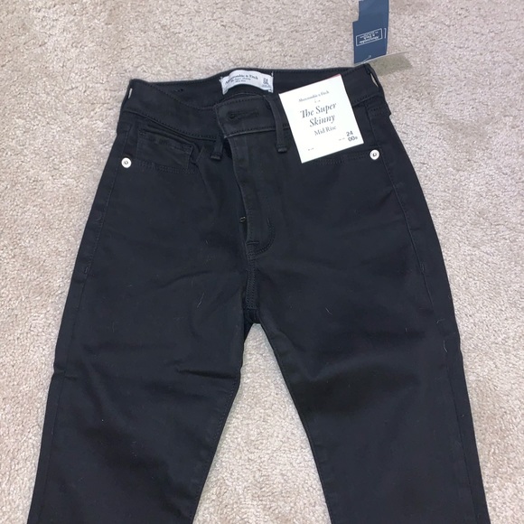 Abercrombie & Fitch Denim - Abercrombie and Fitch Super Skinny Mid Rise Jeans